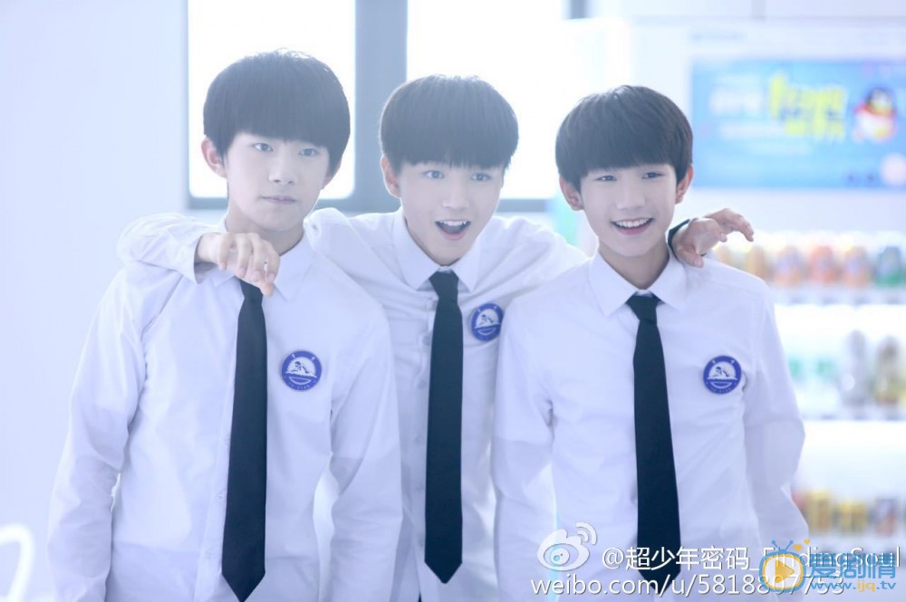 超少年密码7.11乐视首播，TFBoys三人合体破解散传闻  TFBoys三人亲密剧照